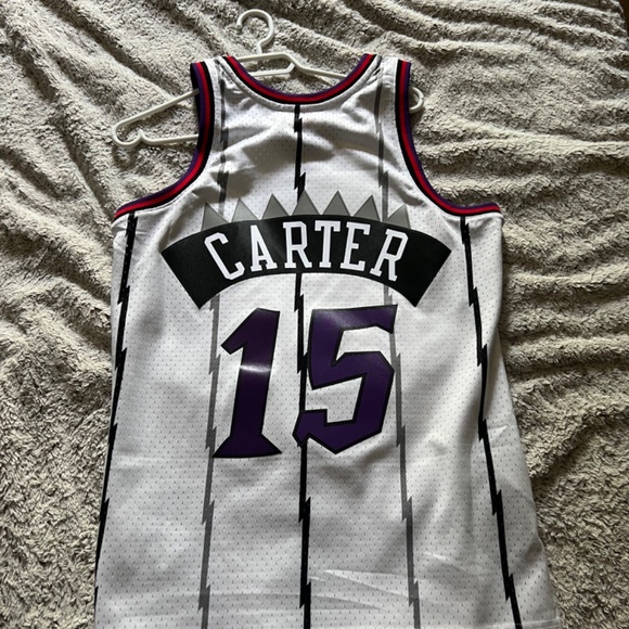 Toronto Raptors Jersey - Picture 2 of 2